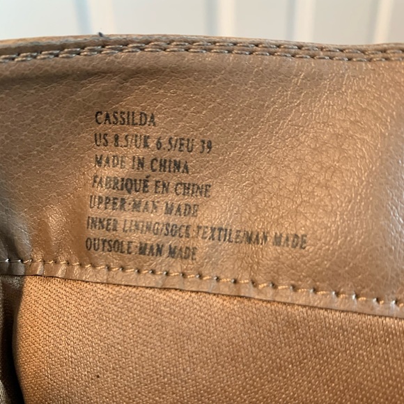 Knee Length Boots 👢 - Picture 6 of 6